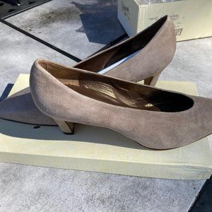 Women's Taupe Suede Pumps